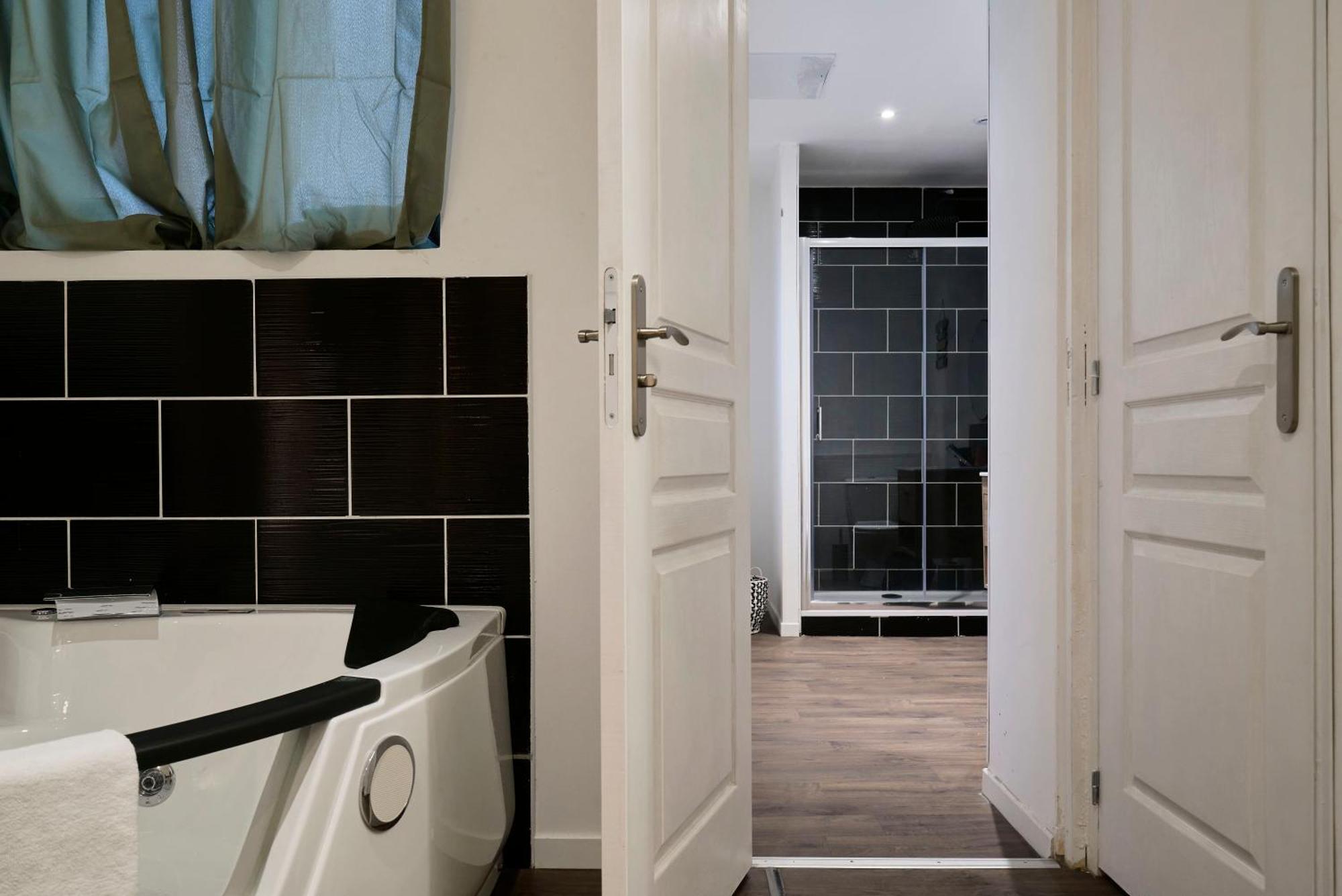 Ng Prestige - Miln 1 - Balneo - Wifi & Netflix Apartment Roubaix Bagian luar foto